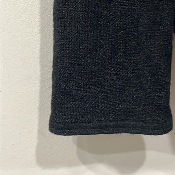 Wilfred Free Cut out front Long Sleeve Top In Black and Heathered Purple size L - Picture 3 of 9